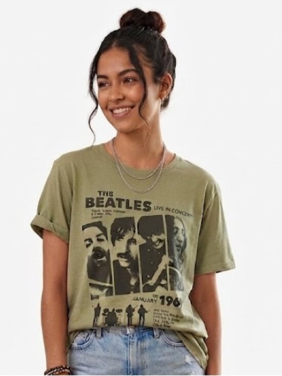 The Beatles Tops - The Beatles Rooftop Concert Graphic Tee Women's Size XXL NWT Band Shirt